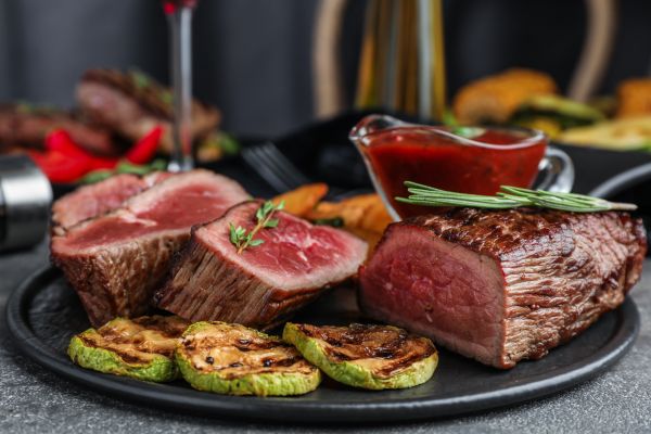 Argentinisches Rinderfilet, halbiert